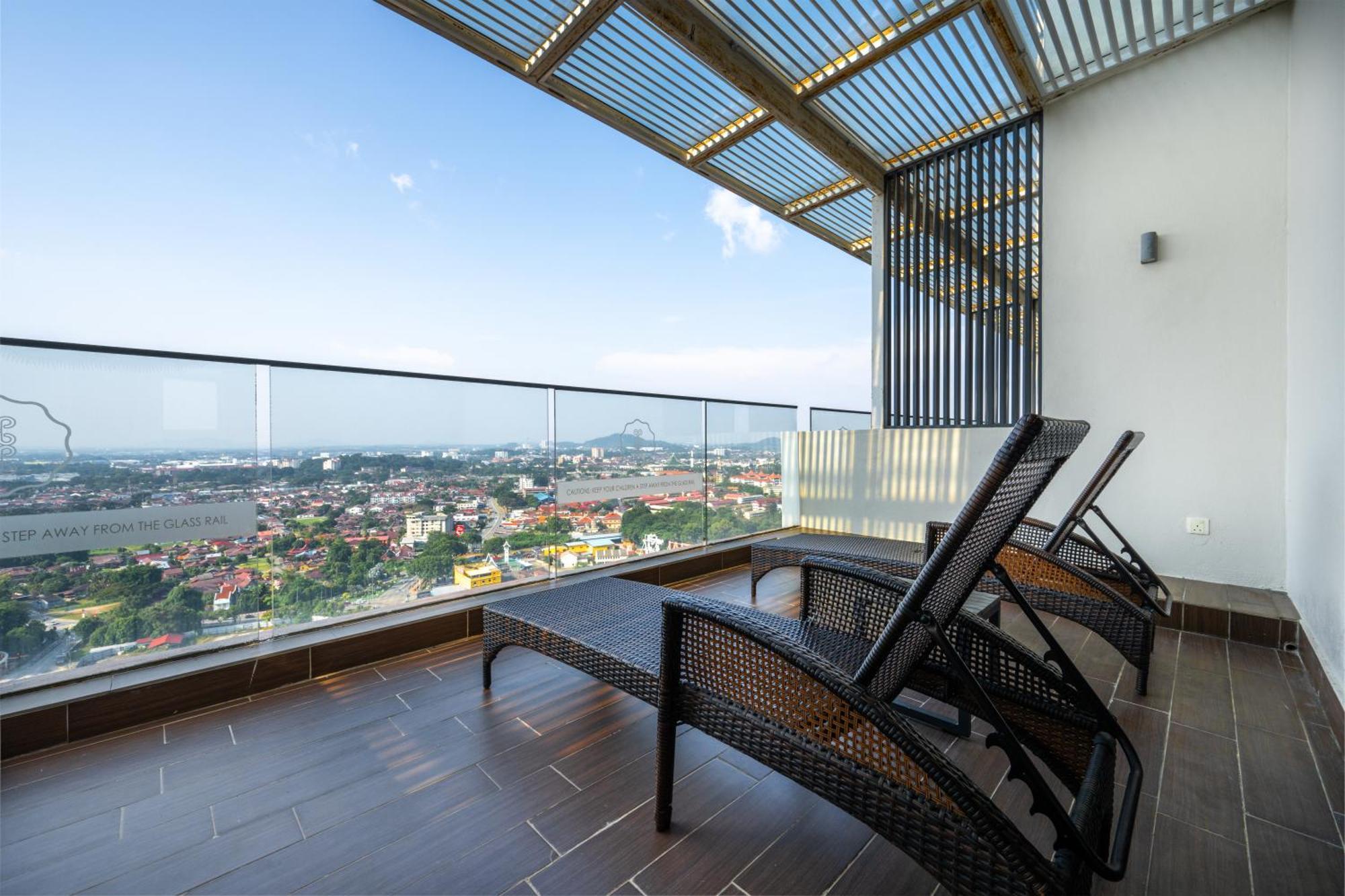 Greystone 99 Suites Malacca Екстериор снимка