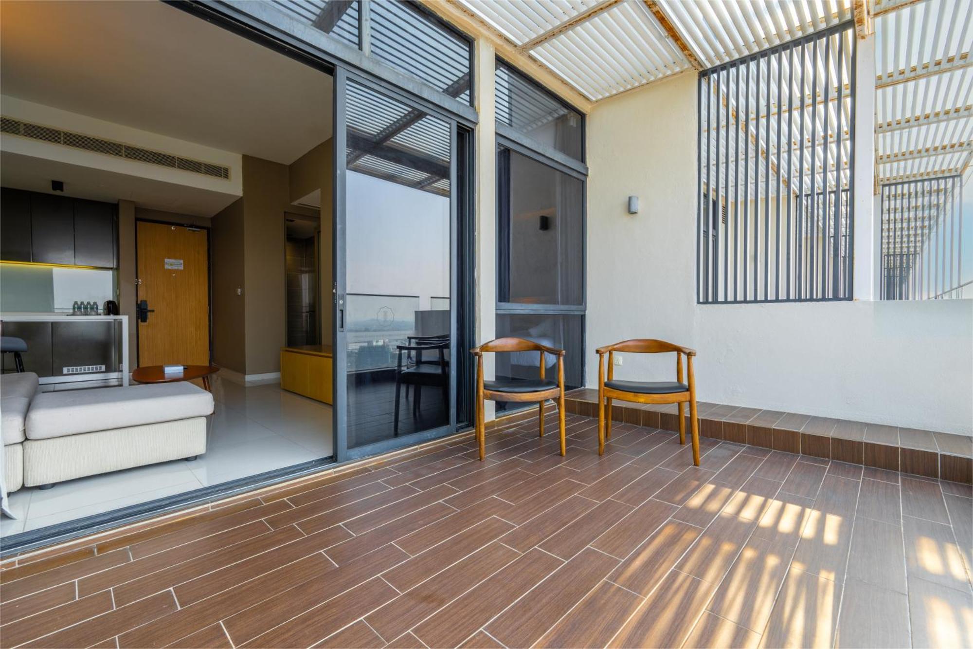 Greystone 99 Suites Malacca Екстериор снимка